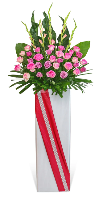flowerstand-pink-gladiolus-gradient-pink-rose-lavender-rose-with-white-background