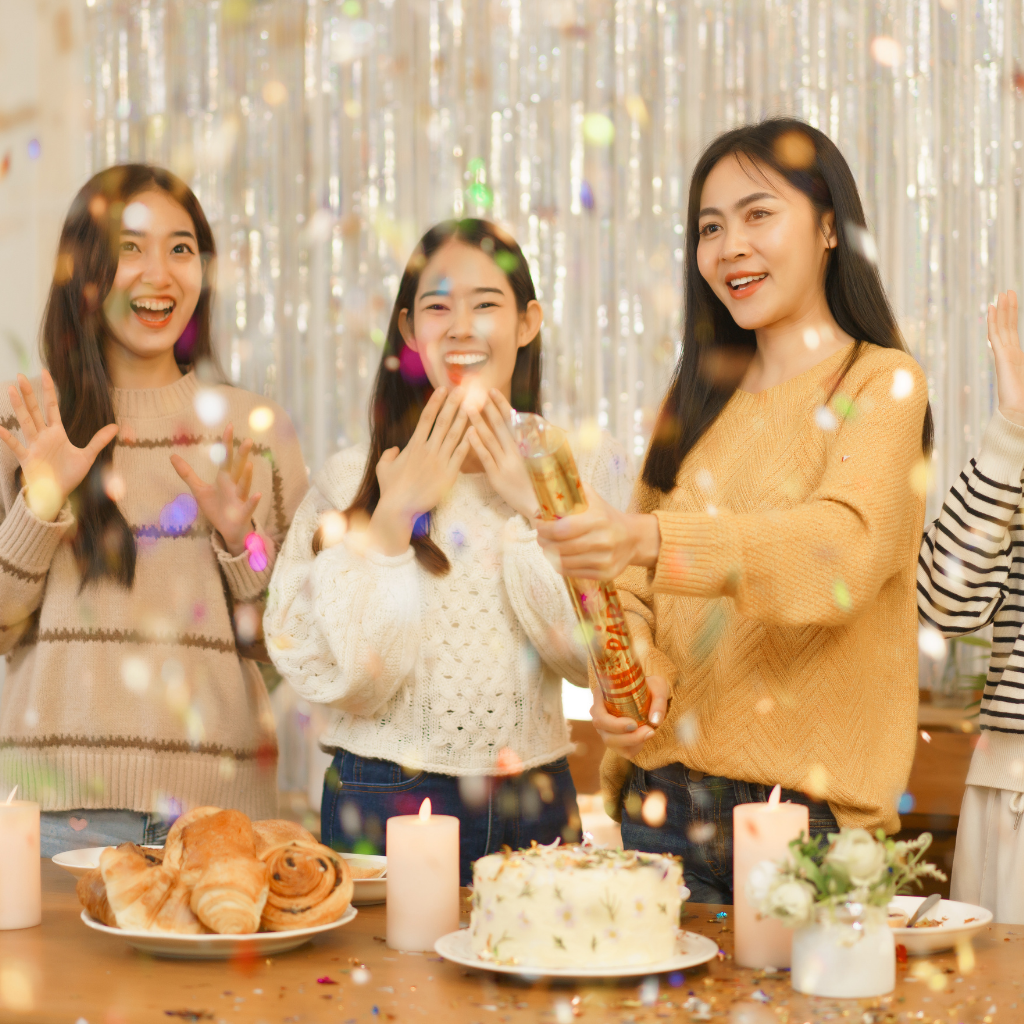 Birthday-party-among-3-asian-women