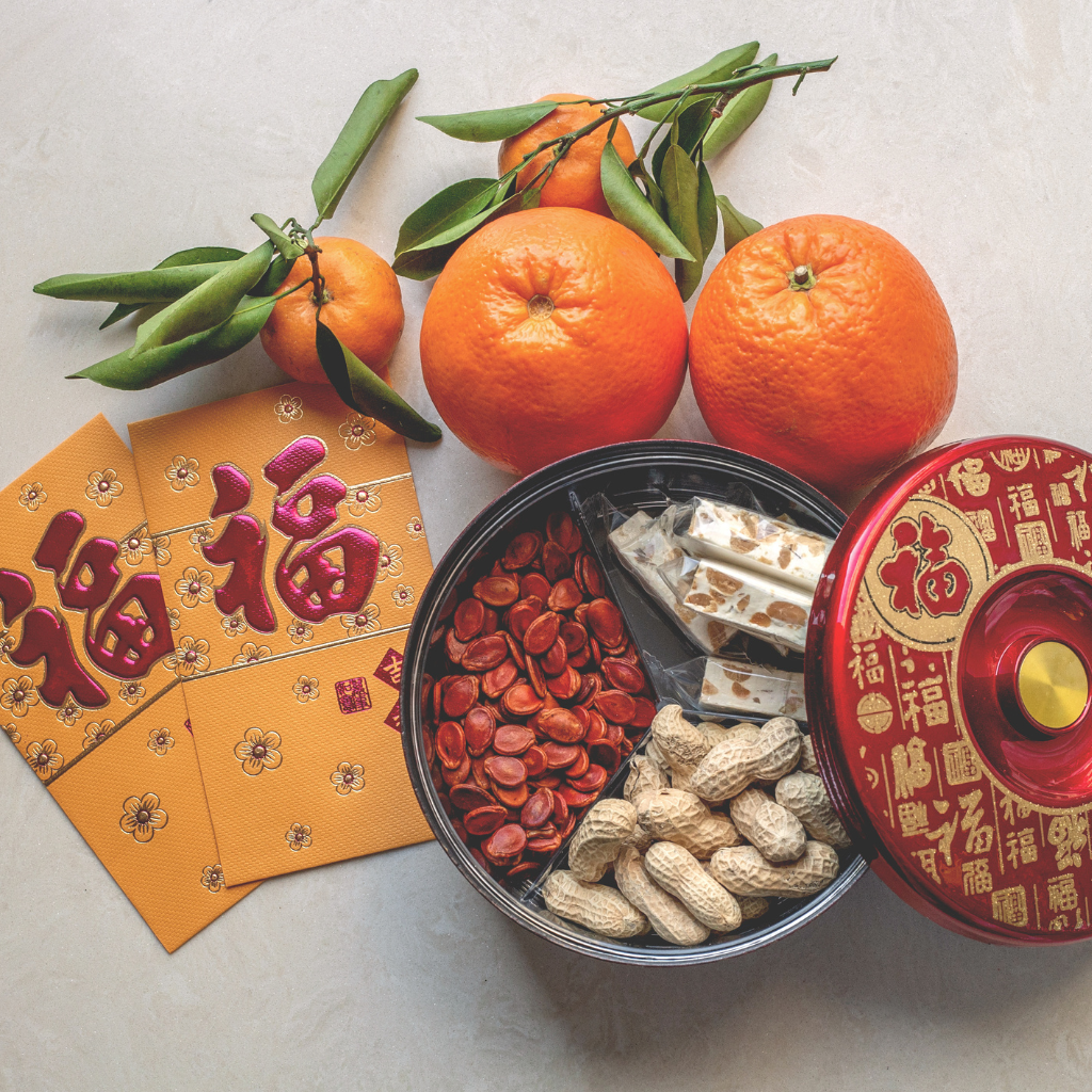 CNY-Hamper-mandarin-red-packet-food