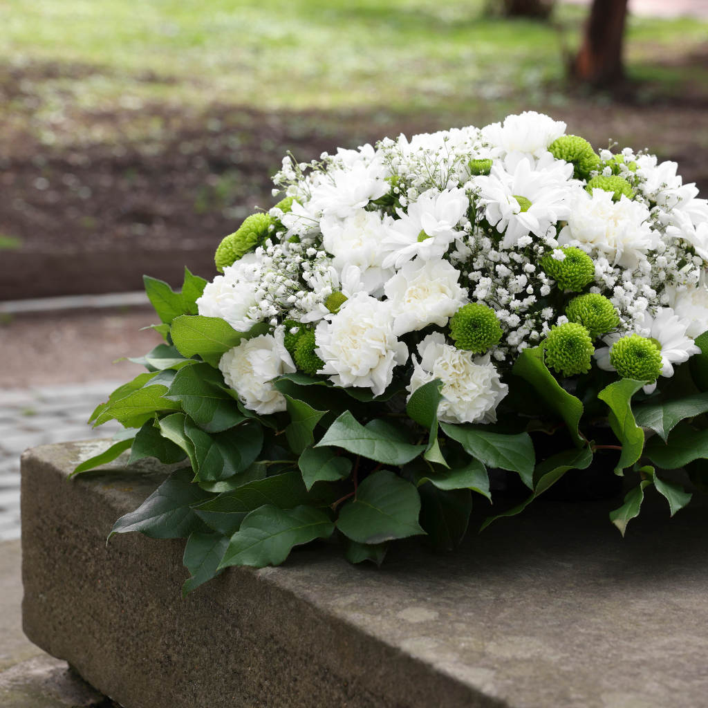 Wreaths (Funeral) FLORAMOMENTS.SG Express Delivery