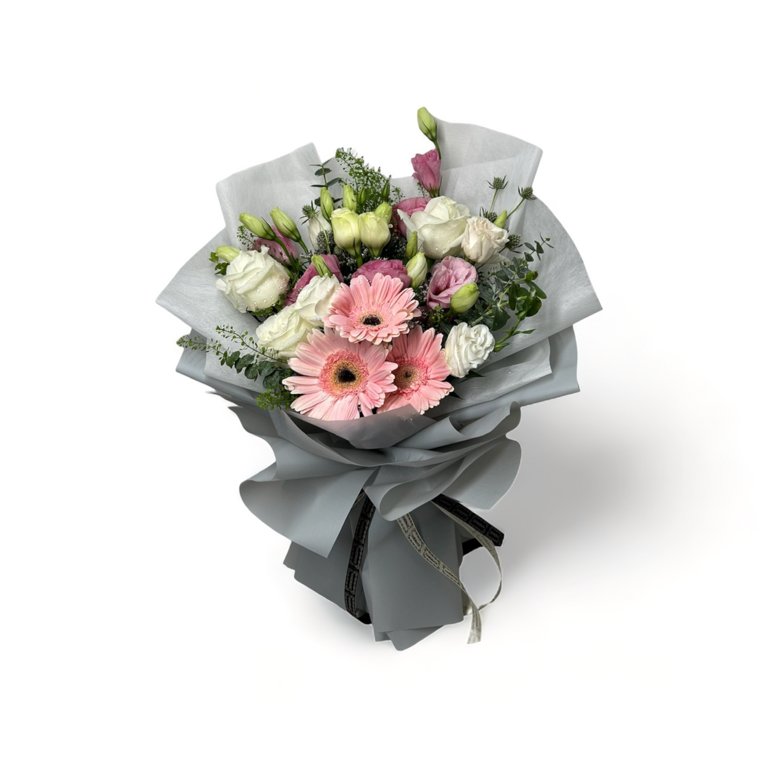 flowerbouquet-gerberra-roses-eustoma-eucalyptus-leaf-garden-mixes-grey-wrapper-with-white-background