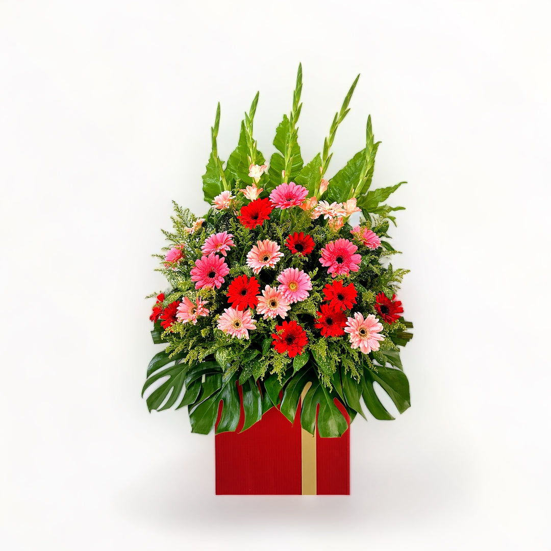 flowerstand-pink-gladiolus-gerberas-yellow-pheonix-with-white-background-zoomed