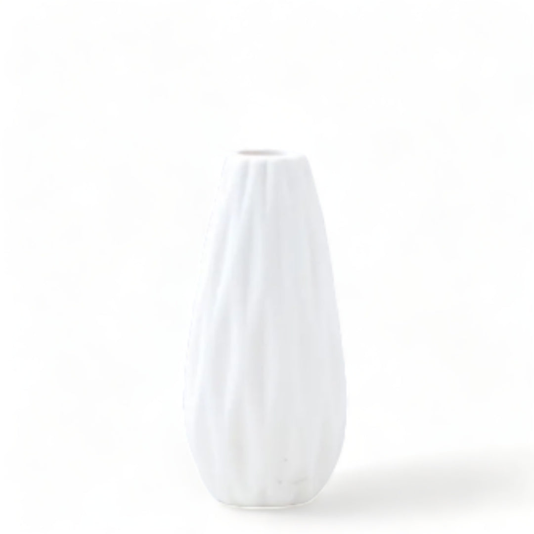 SunnyGiftHouse_Matte_Small_Vase_12.5cm_Design12
