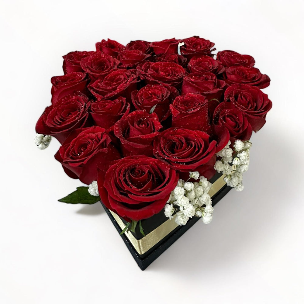 a-heart-shapedbox-of-fresh-red-roses-for-valentines-day-delivery-singapore-top