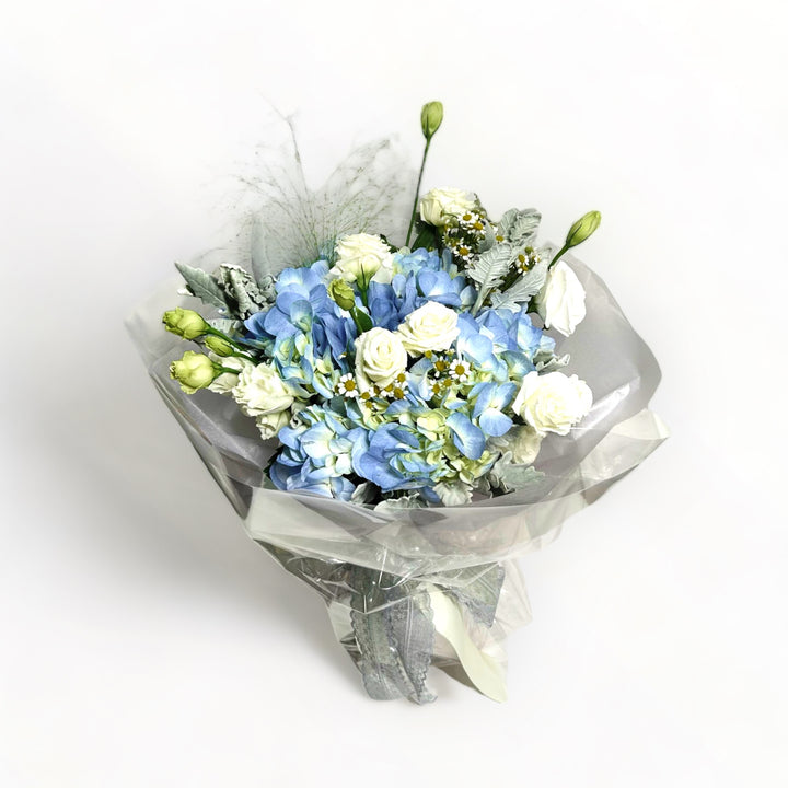 flowerbouquet-hydrangea-white-eustoma-daisies-silver-leaves-panicum-grey-wrapper-with-white-background-zoomed