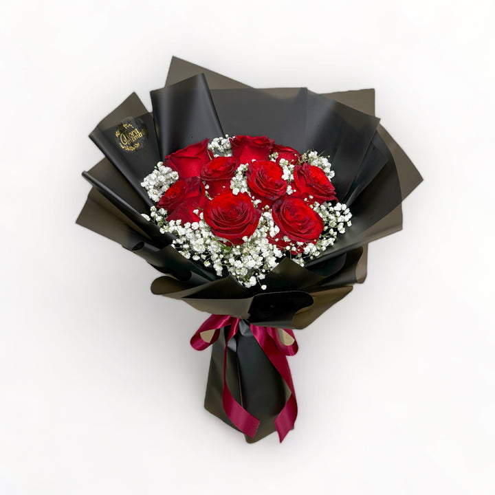 bouquet-of-9-stalks-red-roses-with-babys-breath-wrapped-in-black-top