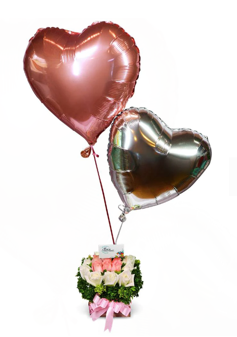 flowerballonbouquet-14LoveFoilBalloon-pink-rose-white-rose-with-white-background