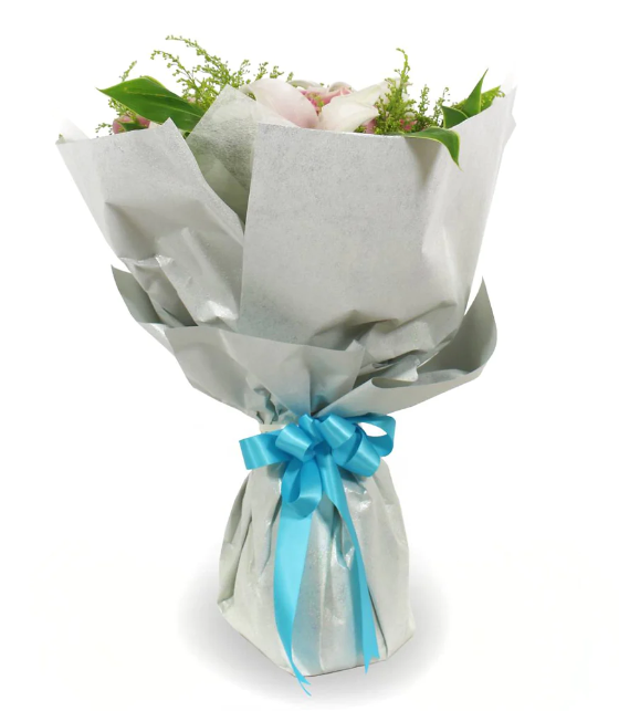 flowerbouquet-lily-rose-golden-phoenix-cordyline-leaves-in-grey-wrapper-with-white-background-back