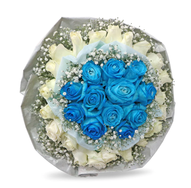 flowerbouquet-white-blue-roses-babys-breath-with-white-background-zoomed