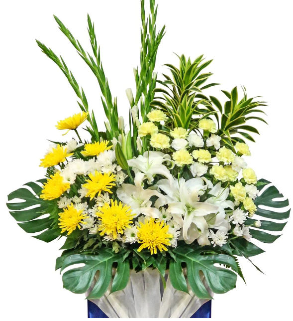 flowerstand-lily-gladiolus-carnation-chrysanthemum-with-white-background-zoomed